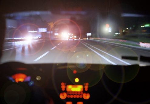 halos-de-luz-na-visao-para-dirigir-a-noite